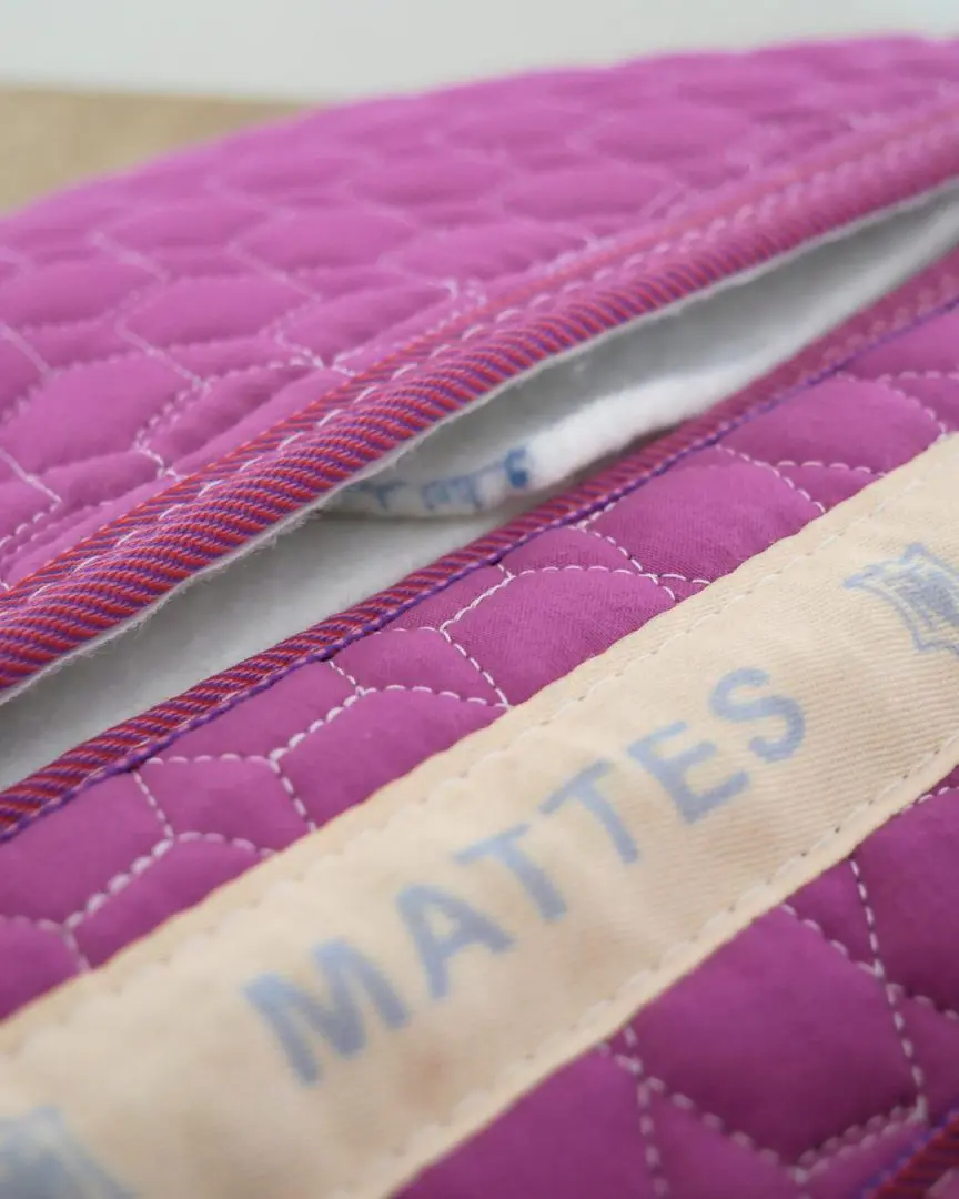 Détail du correcteur Mattes disponible à l'essai en séance de Saddle fitting dans les Pyrénées Atlantiques